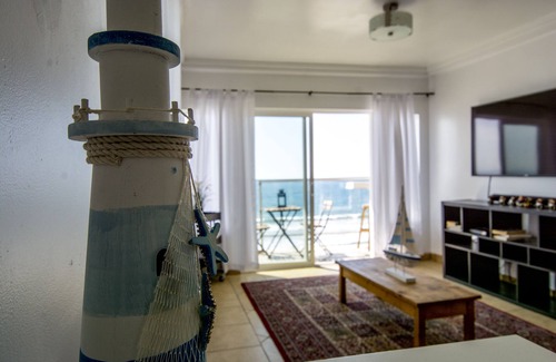 Costa Apartamento | Acogedor frente a la playa 1 Bdr Apt
