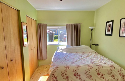 Sorrento Cabina | Cozy Beachfront Cabin