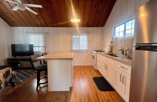 Newport Beach Casa | Cozy Beachside Retreat Getaway!