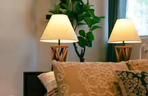 Conneaut Lakeshore Apartamento | Cozy, Beautiful Apartment at Avanti Cove