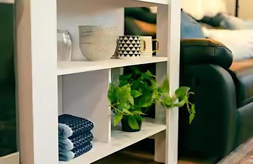 Conneaut Lakeshore Apartamento | Cozy, Beautiful Apartment at Avanti Cove