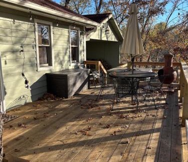 Lowell Casa | Cozy Beaver Lake Getaway
