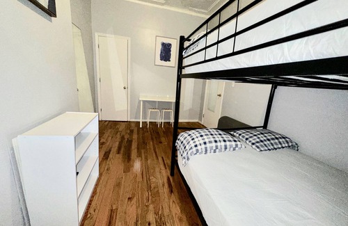 Ocean Hill Cama Y Desayuno | Cozy bed & breakfast in beautiful Brooklyn with AC, WiFi