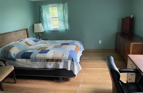 Blackstone Cabaña | Cozy Blue Cottage on 13 acres!