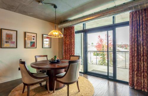 Coeur d'Alene Apartamento | Cozy Boho Bellerive Condo on the Spokane River