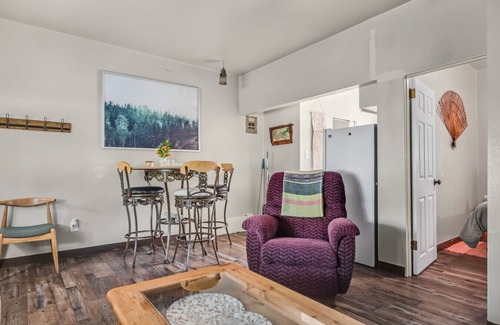 Great Falls Apartamento | Cozy Boho Hideaway 1BR Retreat w/ Smart TV