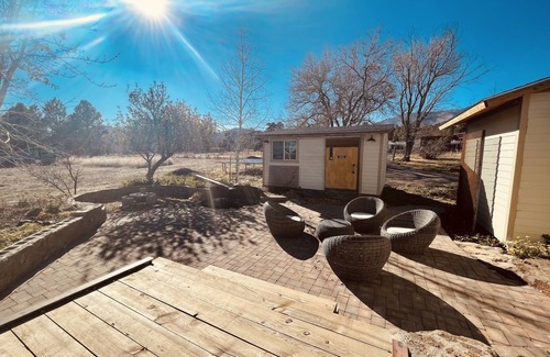 Flagstaff Cabaña | Cozy Boho Mid Century Cottage