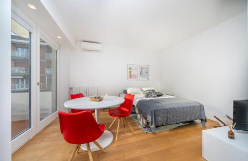 Udine Apartamento | Cozy & Bright Apartment - w/Balcony