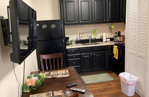 Hampton Casa | Cozy Buckroe Beach Retreat! Steps from the Shore!