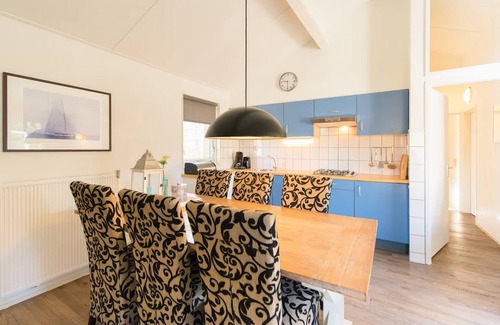Hollum Casa | Acogedor bungalow a 1,5 km de la playa