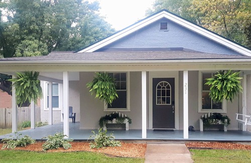 Prescott Casa | Cozy bungalow near downtown Prescott.