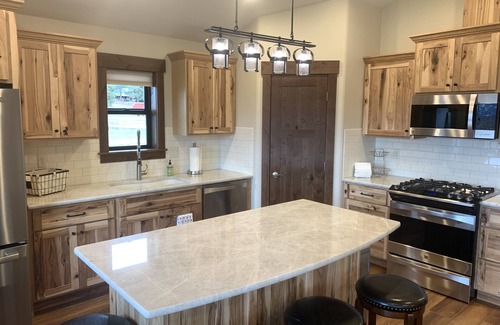 Corvallis Casa | Cozy bungalow with fantastic mountain views.