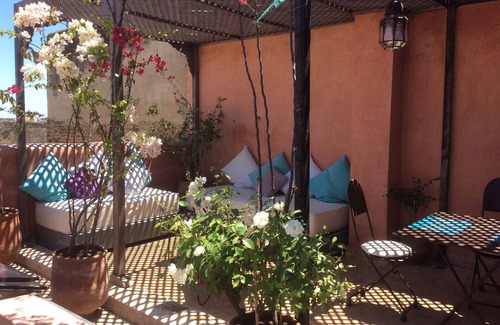 Quartier Al-Atlas Casa | ACOGEDORO PERO TRENDY RETIRO EN MEDINA DAR BABEL