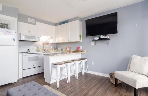 Carolina Beach Casa | Cozy Cabana by Bryant Real Estate