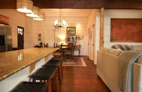 Clarkesville Cabina | ACTUALMENTE NO tomar reservas
