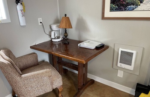 Pottsboro Cabina | Cozy cabin at Lake Texoma: Cabin 2