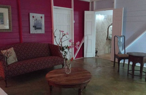 Santa Cruz Cabaña | Cozy Cabin at the Steppes Estate - 20 mins from the beach