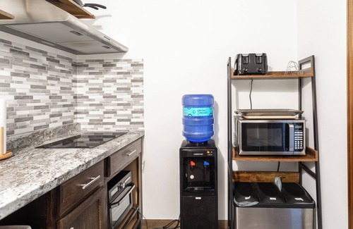 Windham Casa | Cozy Cabin Condo by the Mountain, 5mins to skiing!