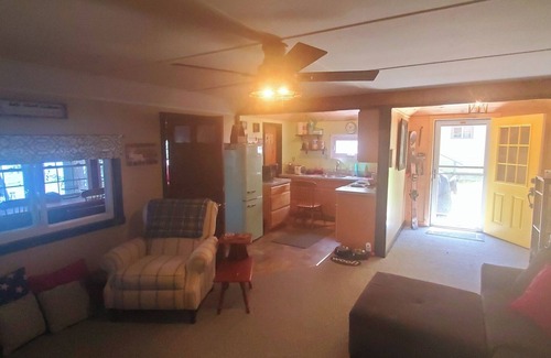 Poultney Cabina | Cozy Cabin Getaway