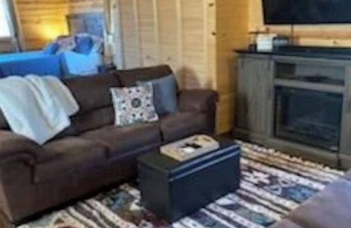 Kay County Cabina | Cozy cabin in enjoyable Kaw City with WiFi, AC