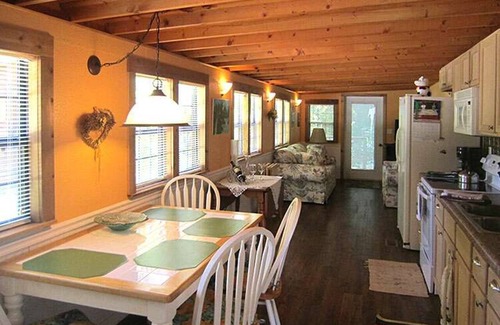 Inverness Cabina | Cozy Cabin in riverfront resort