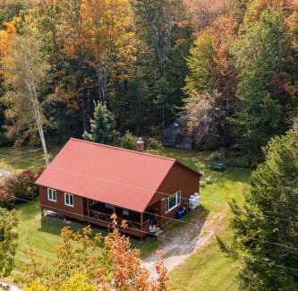 Stratton Casa | Cozy Cabin in Stratton Mountain & Mount Snow 10min