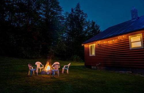 Stratton Casa | Cozy Cabin in Stratton Mountain & Mount Snow 10min