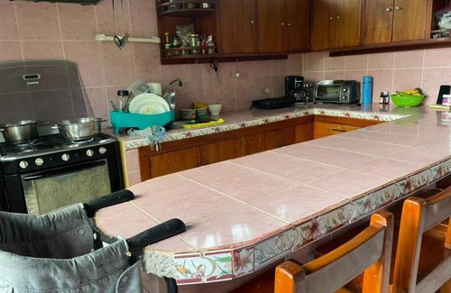Bellavista Casa | Cozy Cabin in the Galapagos Islands - Free Bikes