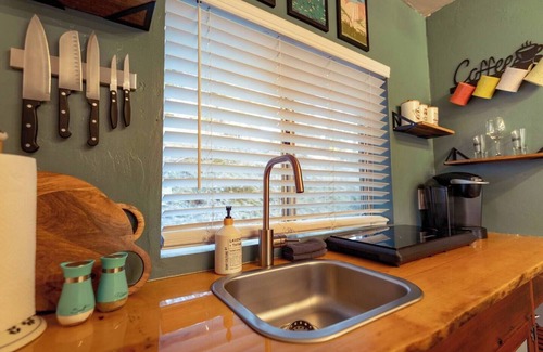 Oakhurst Casa | Cozy Cabin Near Yosemite & Corlieu Falls