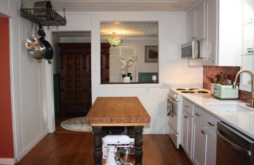 Aiken Cabina | Cozy Cabin nestled by picturesque 3.4ac Lake. Close to Stableview and downtown.