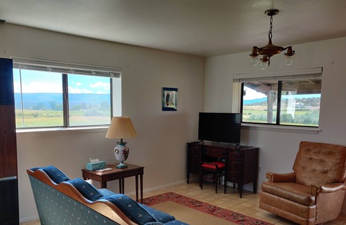 Nucla Cabina | Cozy cabin on 40 acres in beautiful Southwestern Colorado