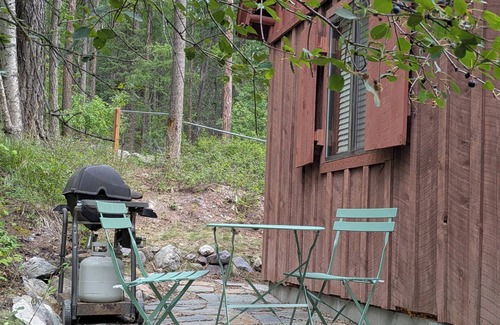 Whitefish Cabina | Cozy cabin on a lake just outside of Whitefish