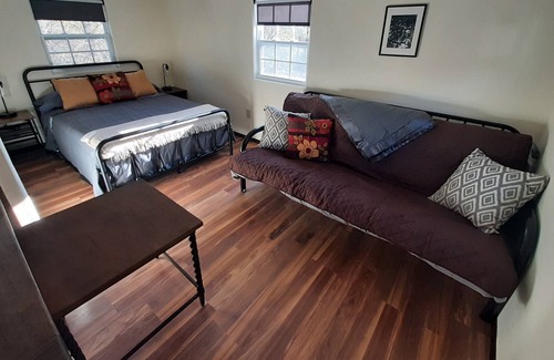 White Bird Cabina | Cozy cabin on White Bird Creek, Petfriendly