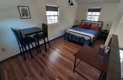 White Bird Cabina | Cozy cabin on White Bird Creek, Petfriendly