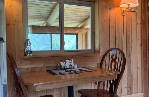 Conner Cabina | Cozy Cabin | Oxen-Le-Fields Montana