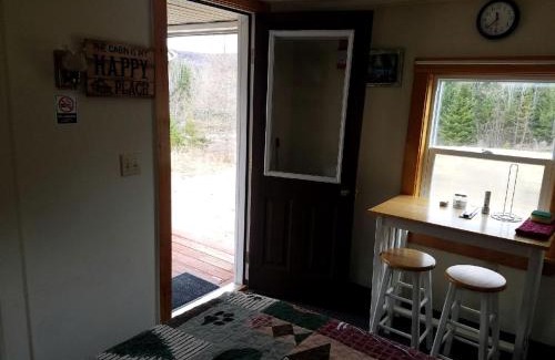 Stewartstown Casa | Cozy Cabin Rental for a Weekend Getaway in New Hampshire