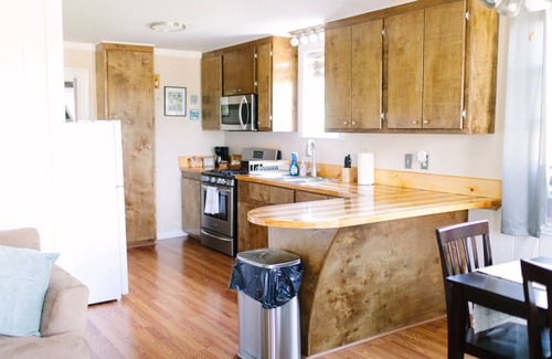 Akers Cabina | Cozy cabin stay in the Louisiana swamp