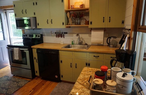 Brookport Cabina | Cozy Cabin