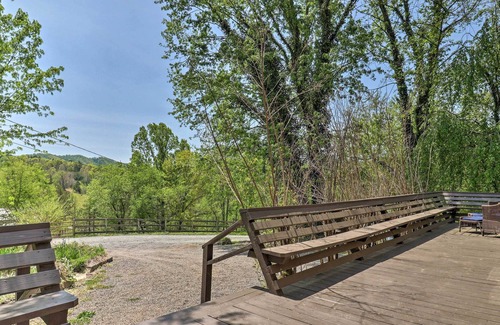 Weaverville Cabina | Cozy Cabin w/ Mtn Views, - 7 Mi to Weaverville!
