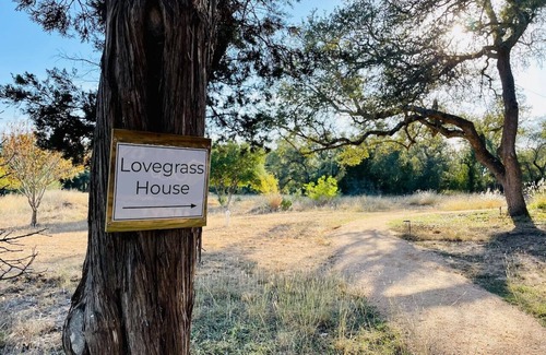 Dripping Springs Apartamento | Cozy Cabin w Pvt Heated Pool Under Epic TX Stars