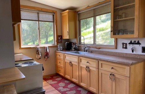 Descanso Cabina | Cozy cabin with 1 bedroom and WiFi, AC in beautiful Descanso
