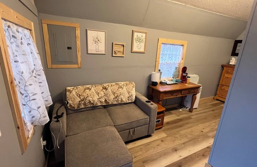 Alexander County Cabina | Cozy cabin with 1 bed, Heat/AC in charming Granite Falls