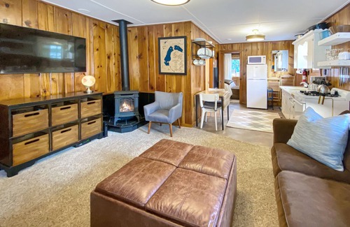 Grand Lake Cabina | Cozy Cabin with Private Sandy Beach! Lemmon Lodge, Grand Lake