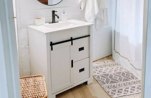 Lyndon Center Cabina | Cozy Cabin with a Stream