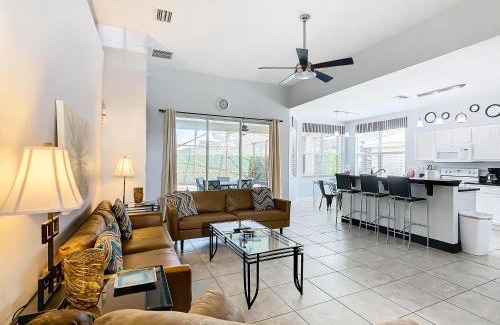 Haines City Casa | Cozy Calm Cottage