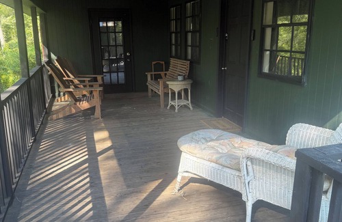 Fluker Cabina | Cozy Camp w/ fire pit, grill and waterfront view of river. Pet Friendly!