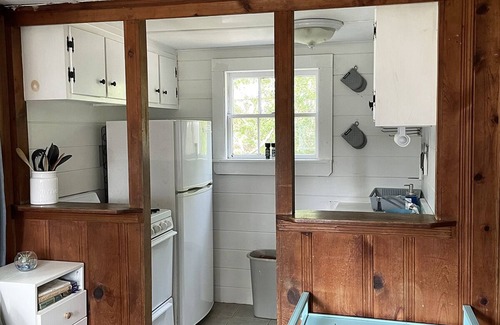 North Eastham Cabaña | Cozy Cape Cottage with Beach Access