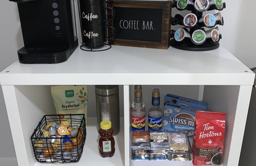 Hill East Apartamento | Cozy Capitol Hill Apt 1 Minute Walk To Metro w/Parking