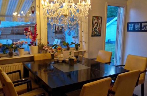 Lulea Casa | Cozy Caravan With House Access!