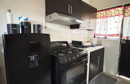 Tepic Casa | Cozy Casa Ceiba,Charming 2-bedroom house with WiFi, AC in brilliant Tepic